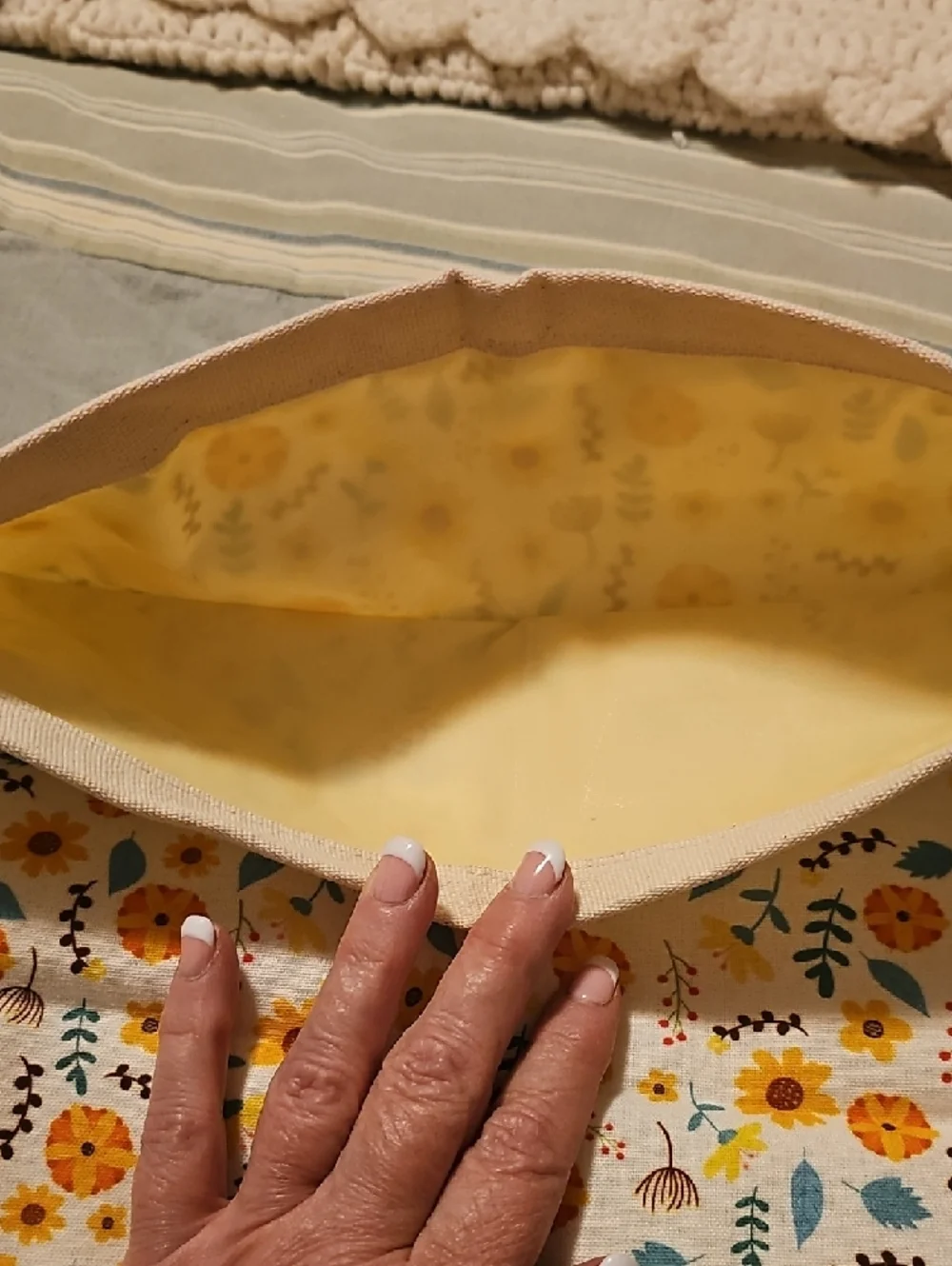 Floral Sunflower Waxed Bread Bag - Picture 2 of 3